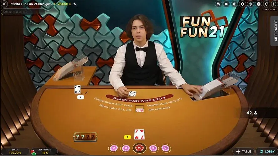 Fun Fun Blackjack 21 sur table Infinite avec croupier Evolution